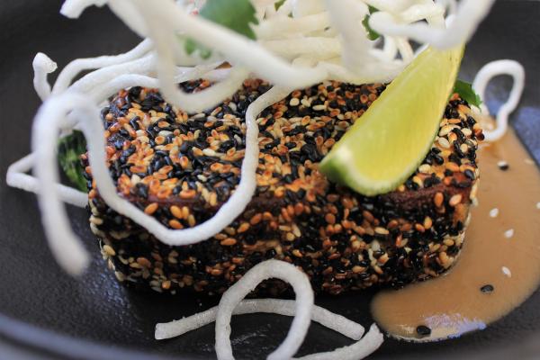 Crispy tofu with sesame Crispy tofu with sesame